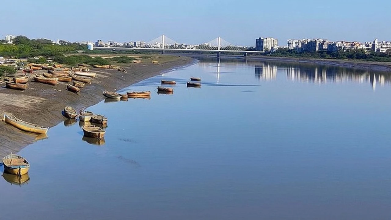 Par-Tapi Narmada River Link Project Controversy