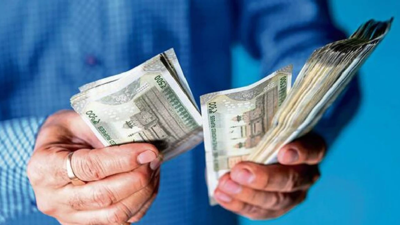 da-hike-4-percent-july-2025-central-government-employees-gujarati