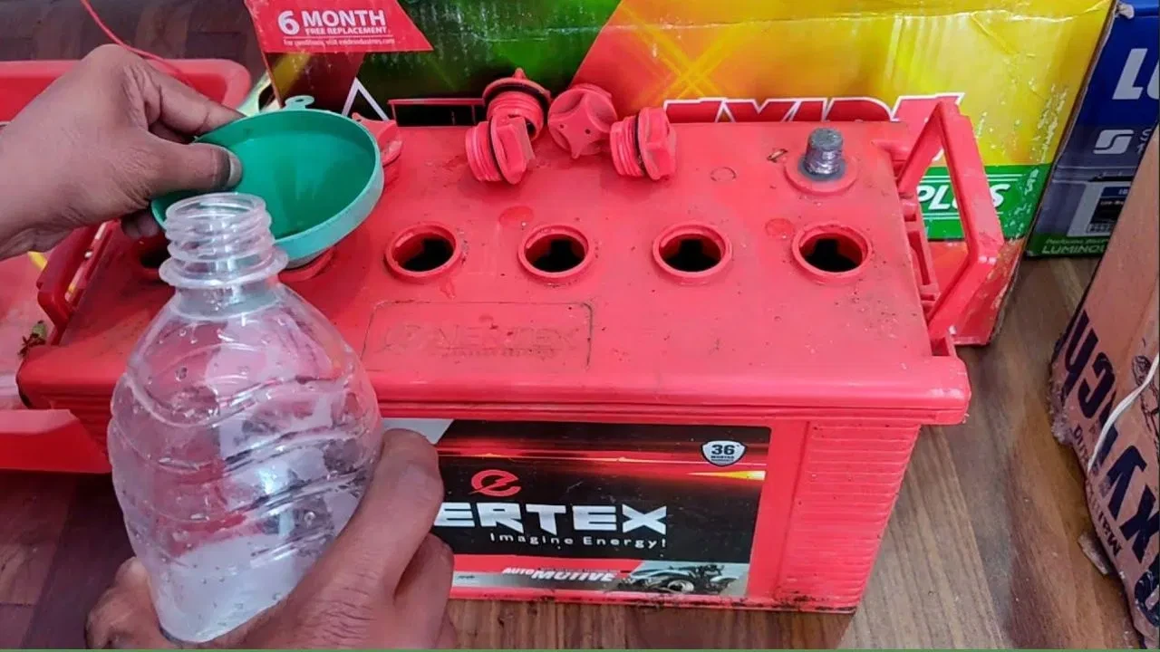 inverter-battery-water-filling-guide (1)