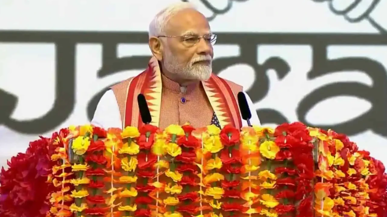 pm-modi-gujarat-visit-august-2025